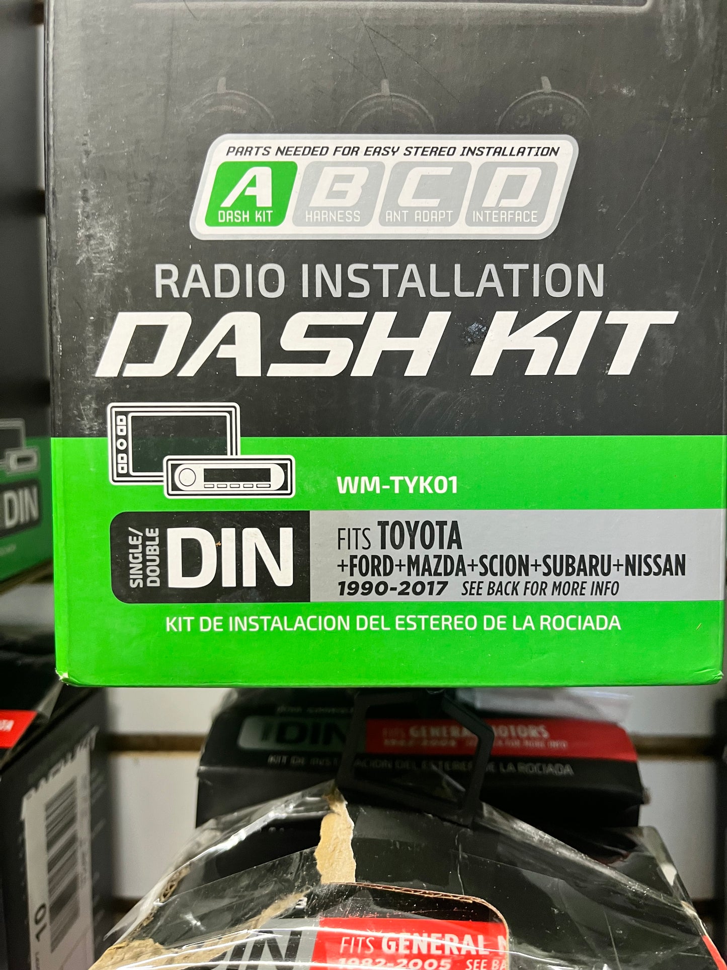 Metra Car Audio Dash Kits