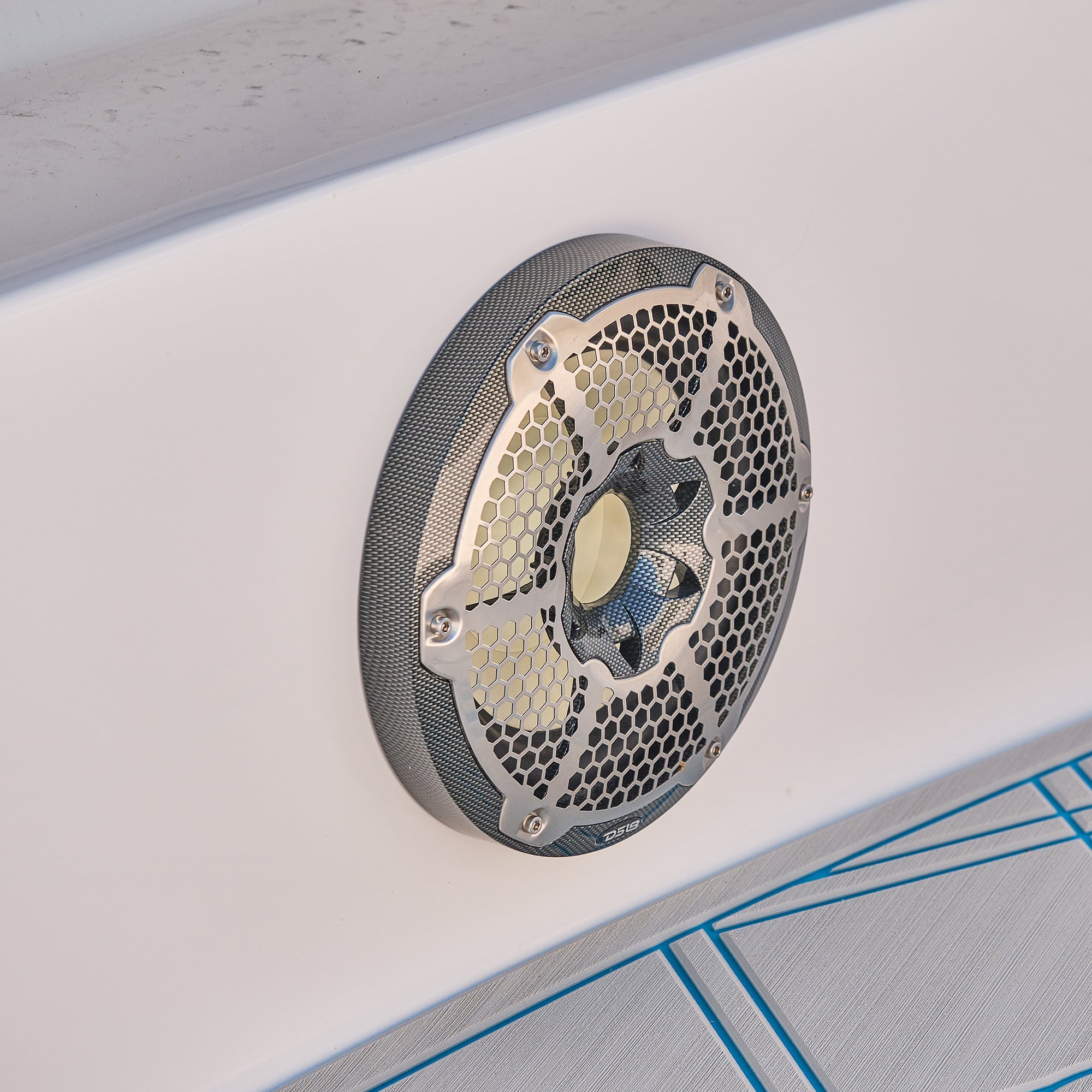 NXL 10" Marine Subwoofer With LED RGB Lights 300 Watts Rms SVC 4-Ohm -Black Carbon Fiber